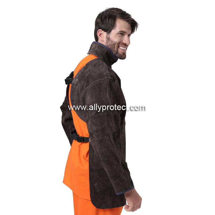 AP-8002 炭咖色皮護(hù)胸帶領(lǐng)長袖圍裙